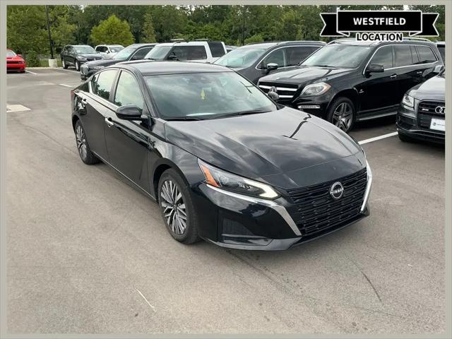 2023 Nissan Altima SV FWD for sale in Westfield, IN