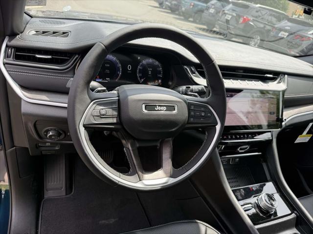 2027 Jeep Grand Cherokee Limited Reserve
