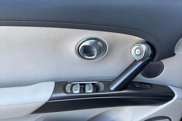 2023 Genesis GV60 Advanced AWD