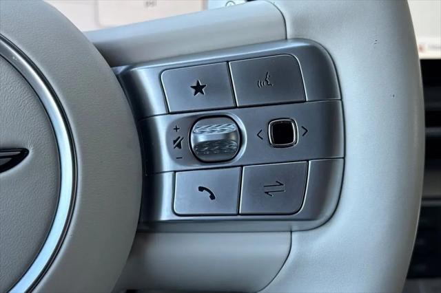 2023 Genesis GV60 Advanced AWD