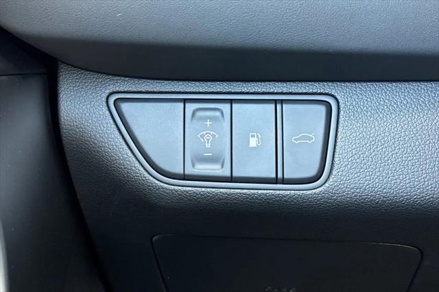 2026 Genesis G70 2.5T RWD