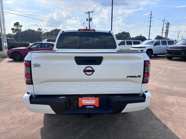 2024 Nissan Frontier Crew Cab PRO-X 4x2