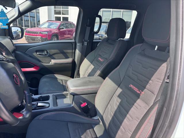 2024 Nissan Frontier Crew Cab PRO-X 4x2