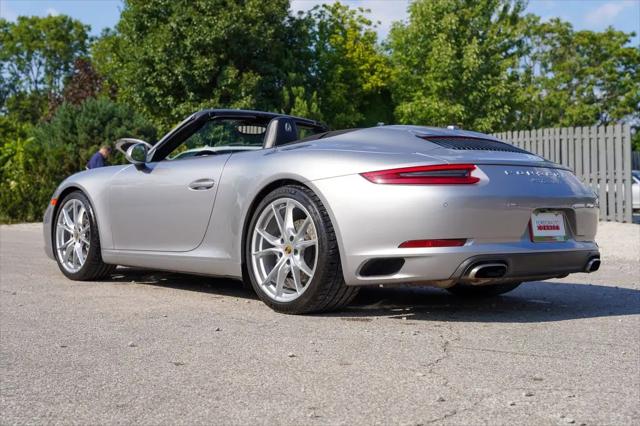 2017 Porsche 911 Carrera