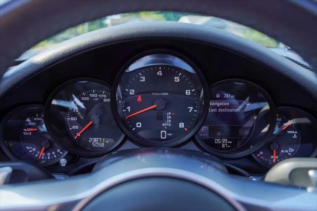2017 Porsche 911 Carrera