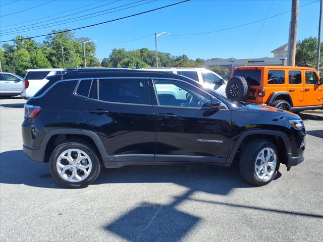 2024 Jeep Compass Latitude 4x4