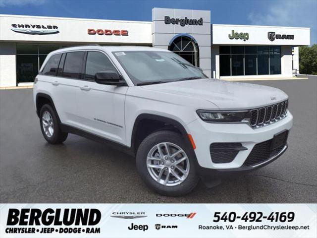 2024 Jeep Grand Cherokee Laredo X 4x4 2024 Jeep Grand Cherokee Laredo X 4x4