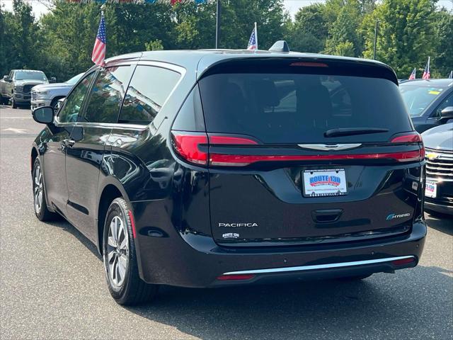 2024 Chrysler Pacifica Hybrid Select 2024 Chrysler Pacifica Hybrid Select