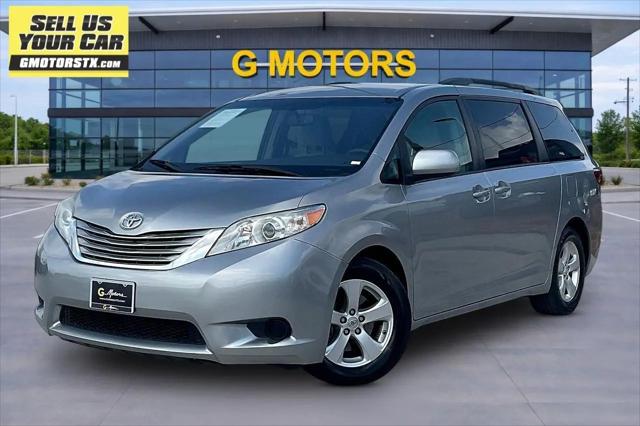 2016 Toyota Sienna LE 8 Passenger for sale in Tomball, TX