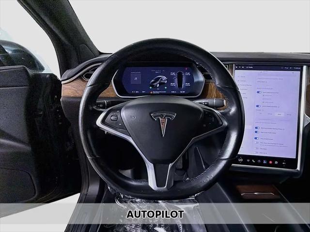 2017 Tesla Model X 90D