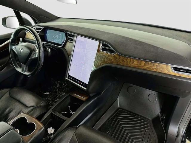 2017 Tesla Model X 90D