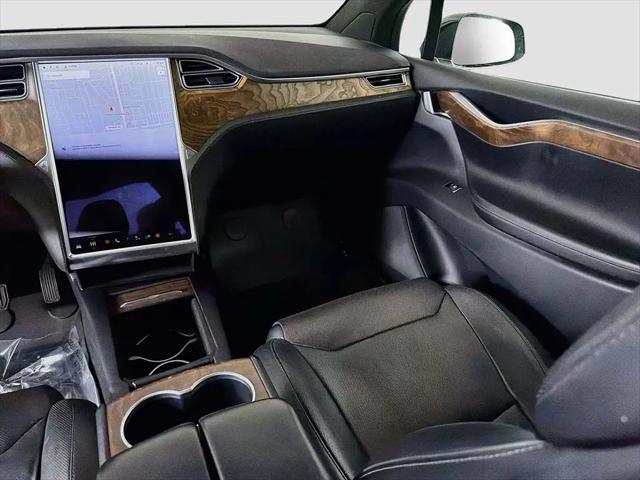 2017 Tesla Model X 90D