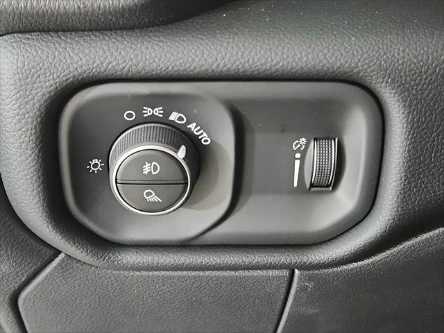 2026 Ram 2500 Big Horn Crew Cab 4x4 64 Box