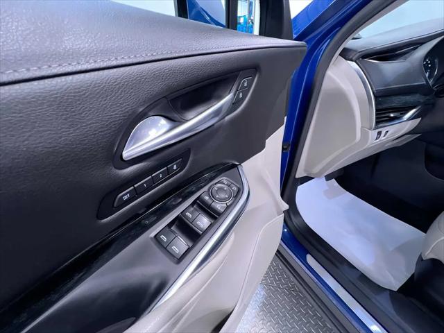 2021 Cadillac XT4 AWD Premium Luxury