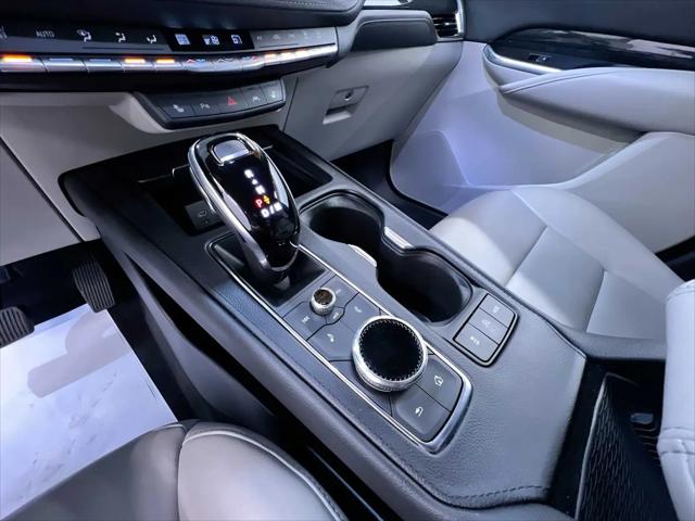 2021 Cadillac XT4 AWD Premium Luxury