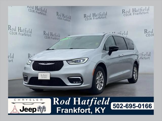 2024 Chrysler Pacifica Touring L for sale in Frankfort, KY