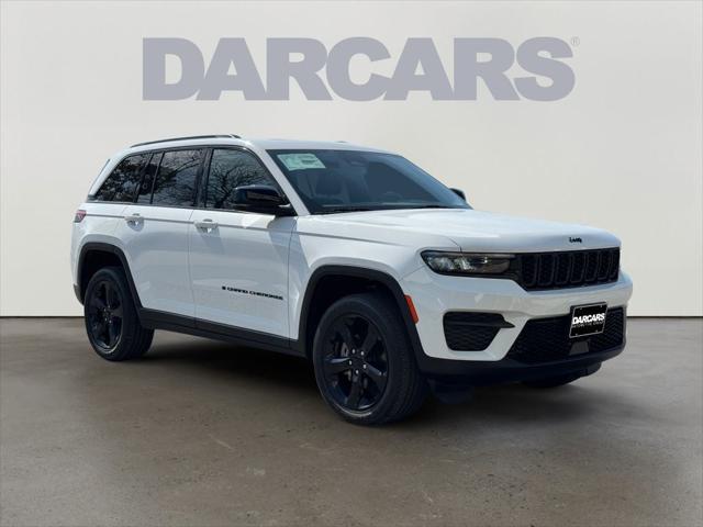 2023 Jeep Grand Cherokee Altitude 4x4 2023 Jeep Grand Cherokee Altitude 4x4