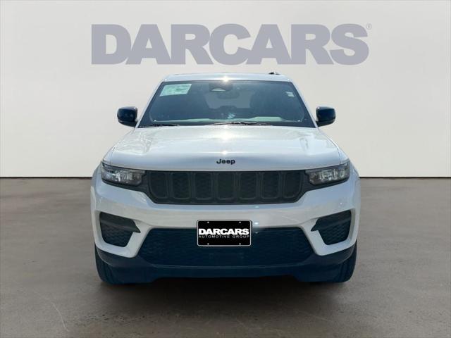 2023 Jeep Grand Cherokee Altitude 4x4 2023 Jeep Grand Cherokee Altitude 4x4