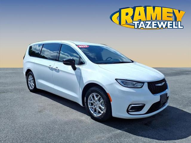 2025 Chrysler Pacifica Select 2025 Chrysler Pacifica Select
