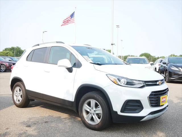 2022 Chevrolet Trax AWD LT for sale in Brooklyn Center, MN