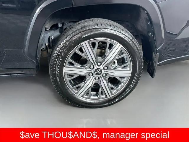 2024 Toyota Sequoia Capstone