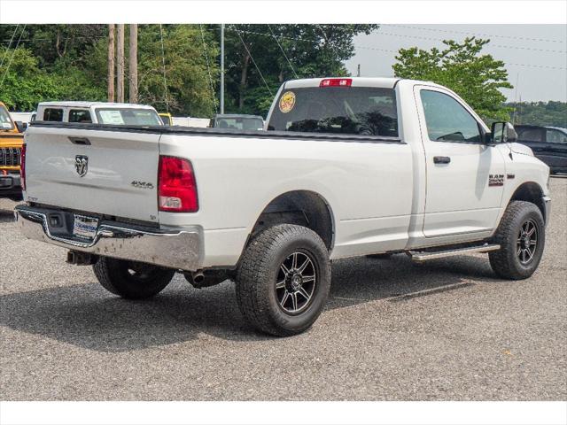 2016 RAM 2500 Tradesman 2016 RAM 2500 Tradesman