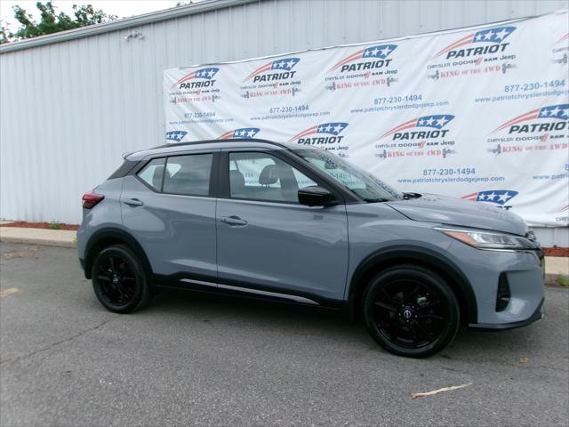 2024 Nissan Kicks SR Xtronic CVT