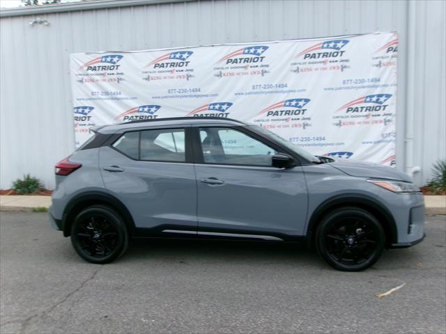 2024 Nissan Kicks SR Xtronic CVT