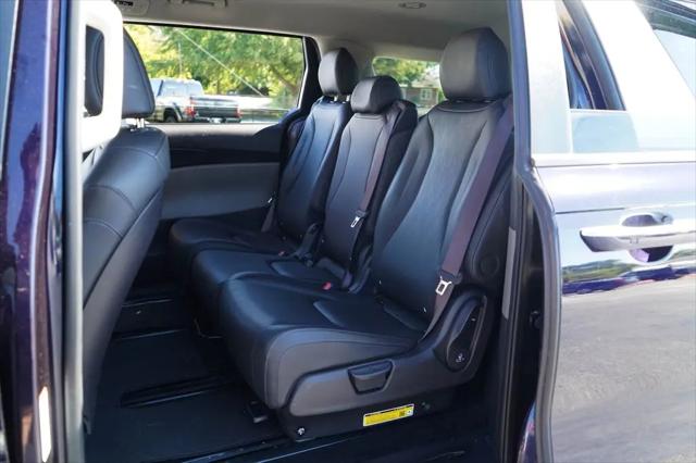 2025 Kia Carnival MPV LXS
