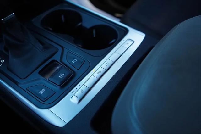 2025 Kia Carnival MPV LXS