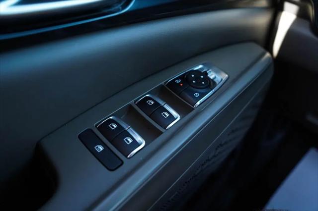 2025 Kia Carnival MPV LXS
