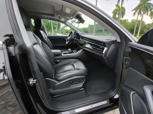 2023 Audi Q8 Premium Plus 55 TFSI quattro Tiptronic