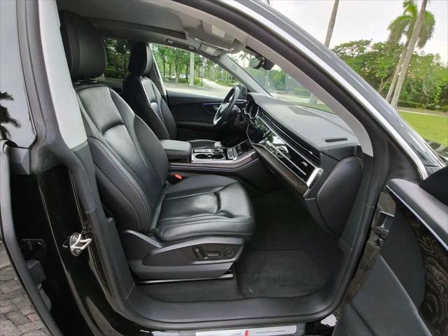 2023 Audi Q8 Premium Plus 55 TFSI quattro Tiptronic