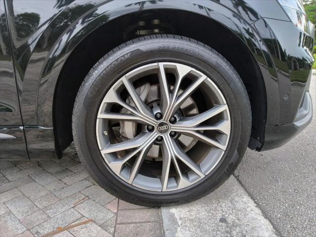 2023 Audi Q8 Premium Plus 55 TFSI quattro Tiptronic