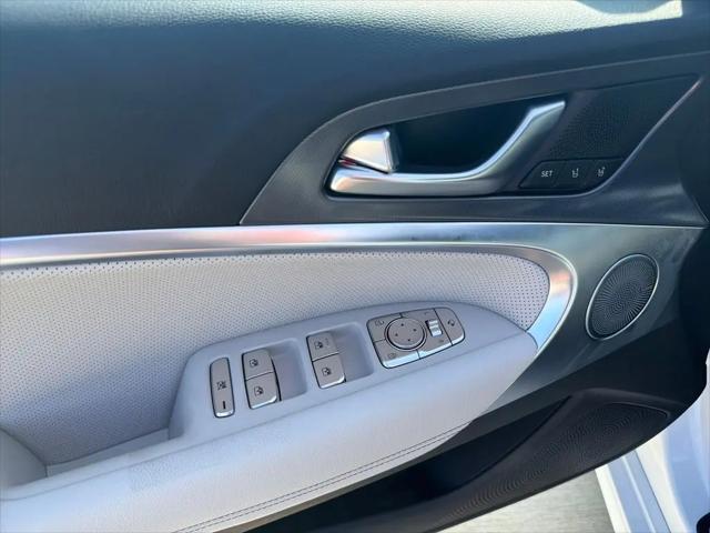 2026 Genesis G70 3.3T RWD Sport Prestige