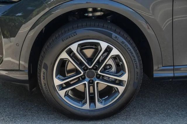2026 Audi Q5 Premium TFSI quattro S tronic
