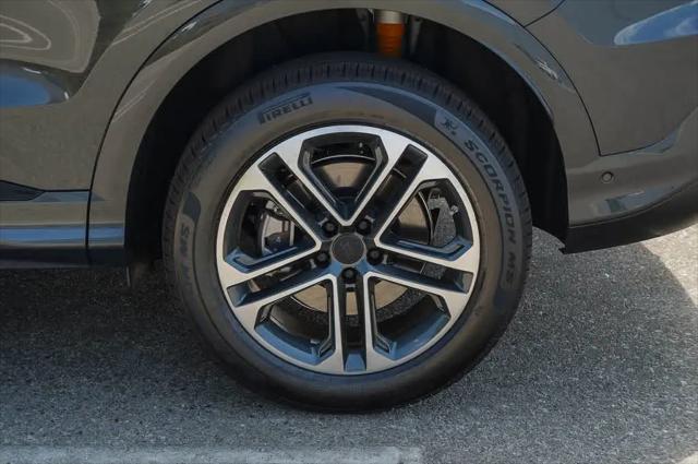 2026 Audi Q5 Premium TFSI quattro S tronic