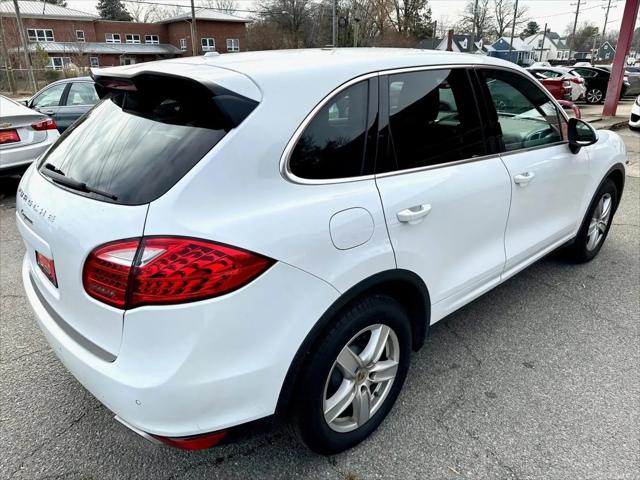 2014 Porsche Cayenne Cayenne