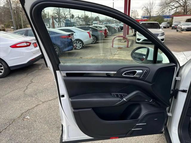 2014 Porsche Cayenne Cayenne