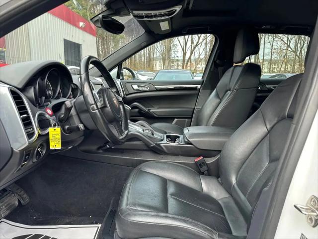 2014 Porsche Cayenne Cayenne