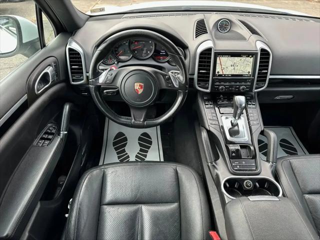 2014 Porsche Cayenne Cayenne