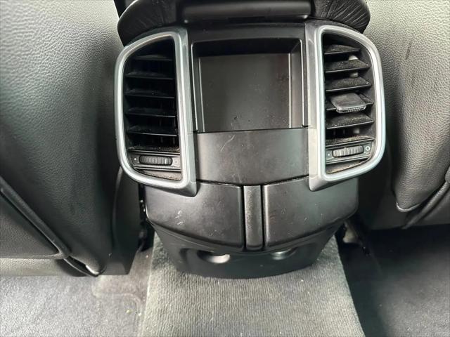 2014 Porsche Cayenne Cayenne