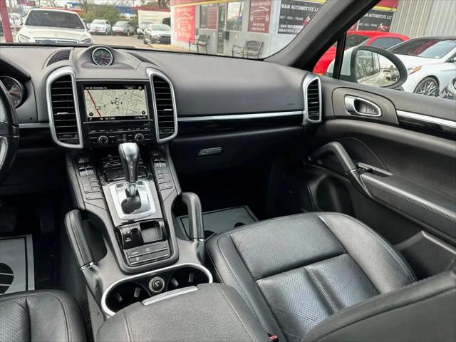 2014 Porsche Cayenne Cayenne