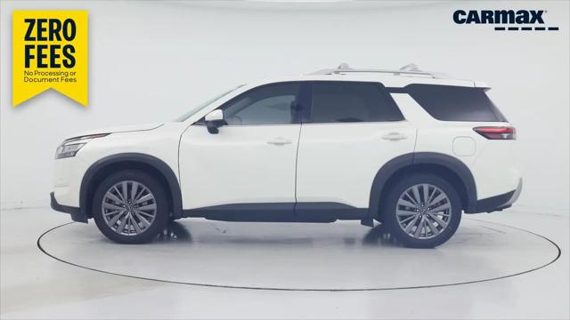 2023 Nissan Pathfinder SL 4WD