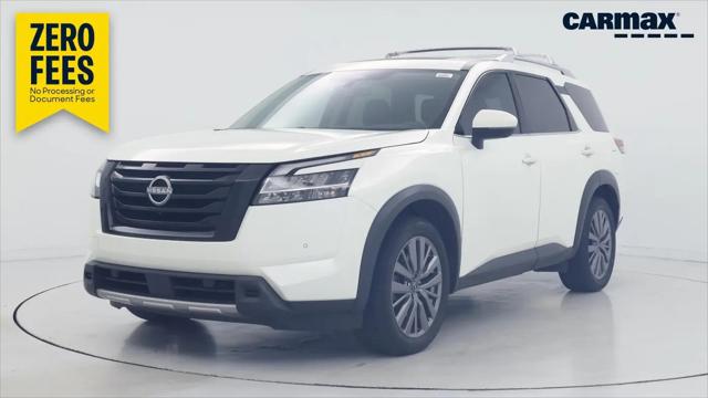 2023 Nissan Pathfinder SL 4WD