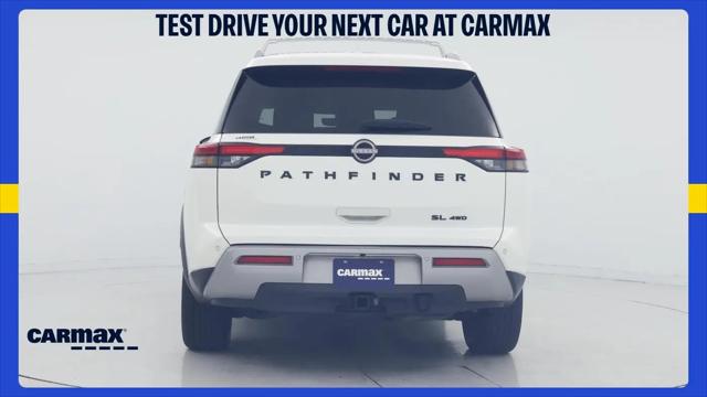 2023 Nissan Pathfinder SL 4WD