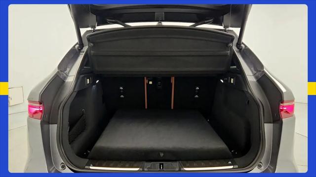 2024 Jaguar F-PACE R-Dynamic S P400 AWD Automatic