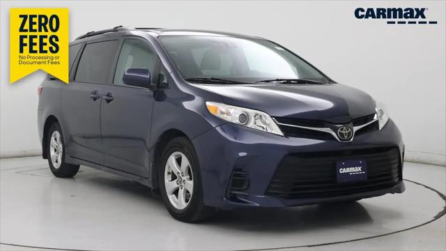 2018 Toyota Sienna LE 8 Passenger for sale in Frederick, MD