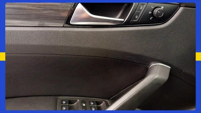 2021 Volkswagen Passat 2.0T R-Line