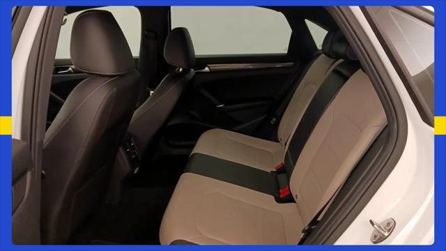 2021 Volkswagen Passat 2.0T R-Line